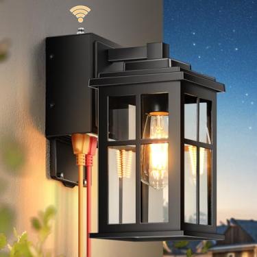Imagem de Luminária de varanda OPAXIS com tomada GFCI, iluminação externa preta do crepúsculo ao amanhecer, luminárias externas à prova d'água, luz externa com tomada para casa, garagem, quintal, fácil