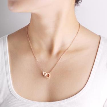 Imagem de Colar de coração entrelaçado de aço inoxidável para mulheres - Pingente de símbolo do infinito romântico com corrente de elos ajustáveis - Joias de amizade ideais para casais melhores amigos para ela