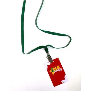 Imagem de crachás com foto variável colorido frente e verso + cordão sem persona