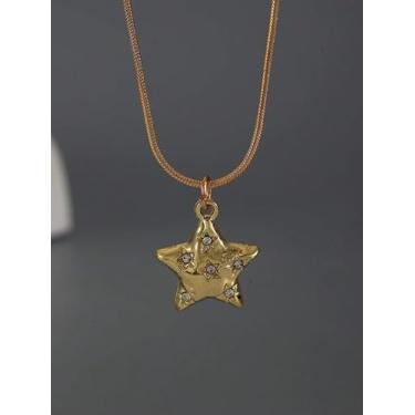 Imagem de Colar com pingente de pentagrama dourado com detalhes brilhantes de strass, corrente de osso de cobra moderna e moderna para festas e presentes de aniversário