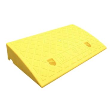 Imagem de predolo Rampa de escalada triangular, leve, antiderrapante, para rampa de acesso à da estrada, para cortadores de grama, de carga e reboques, Amarelo 50cmx27cmx9cm