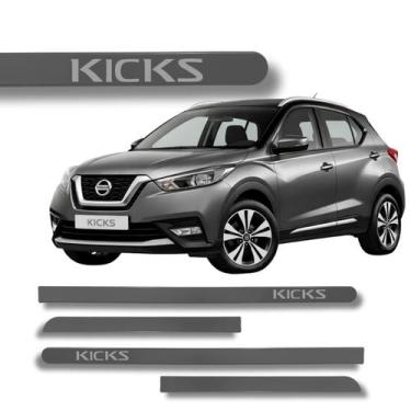 Imagem de Jogo de Friso Porta Nissan Kicks Ponta Redonda Grafia Cores - Macall, 