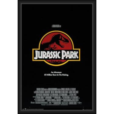 Imagem de BUY ART FOR LESS Filme Jurassic Park oficialmente licenciado - Uma folha - Pôster de arte emoldurado - 61 x 91 cm - Moldura de madeira projetada resistente com vidro plexi - Pronto para pendurar
