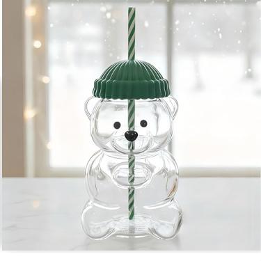 Imagem de JOLINO Novo copo de urso de Natal de 590 ml, copo de vidro fofo com canudo e tampa, presente de feriado para ela/meninas adolescentes - reutilizável para café gelado, Boba, Smoothie, enchimento de
