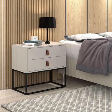 Imagem de Mesa de Cabeceira Unic 60 2 Gavetas C/Puxador Couro Pés de Ferro Cor:Off White