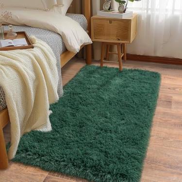 Imagem de Ailyei Tapetes de corredor macios para corredores de quarto, fundo antiderrapante atualizado, tapete felpudo verde 6 x 10 para dormitório de cabeceira, tapete peludo longo e felpudo para berçário e