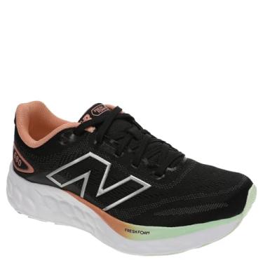 Imagem de New Balance Tênis de corrida feminino Fresh Foam 680 V8, Preto/Prata Escuro Metálico/Néctar de Pêssego, 6 Wide