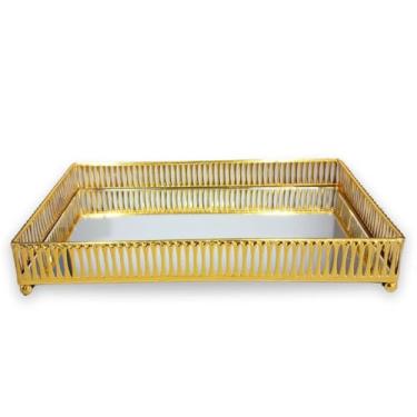 Imagem de Bandeja Luxo Espelhada Retangular de Metal Estampa Grelha para Decoração de Banheiro, Lavabo e Casa (Dourada)