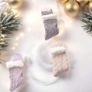 Imagem de 3 peças de presentes quentes e confortáveis para mulheres, meias de pelúcia fofas, meias de pijama de pelúcia - tecido macio e quente, Roxo framboesa, rosa morango, cinza, One Size