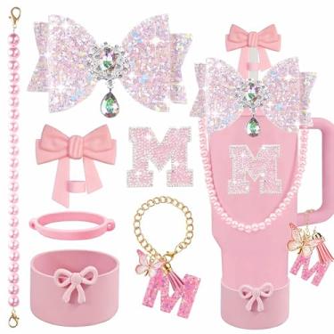 Imagem de Conjunto de 7 peças de acessórios de berloques de letra do dia dos namorados para Stanley Cup, top de palha de laço rosa, bota de silicone, alça de alça, chaveiro de pérola, alça de alça de pérola