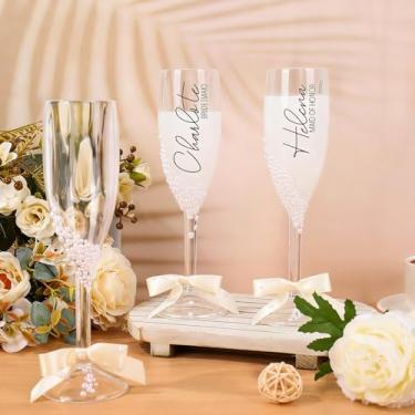 Imagem de JarThenaAMCS Conjunto de 36 peças de flauta de champanhe para dama de honra, 8 taças de vinho, 16 adesivos de transferência, 4 decalques de pérolas, 8 laços, presente de dama de honra para chá de