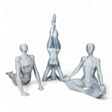 Imagem de Conjunto de 3 Estátuas Decorativas em Preto, Poses de Yoga e Meditação, 25 cm de Altura (Prata)