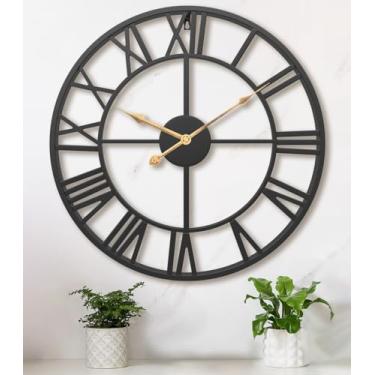 Imagem de Pytha Sight Relógio de parede grande extra gigante de 75 cm, relógios de parede grandes decorativos modernos de metal preto numeral romano para sala de estar, decoração de cozinha, presentes perfeitos