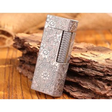 Imagem de WDMART - Isqueiro mecânico de aço inoxidável de grau alimentício • Isqueiro de óleo de chama macia retrô • Isqueiros de querosene de chama aberta e fresca, abertura com um clique • Modelo: Flame