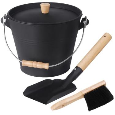 Imagem de GameXcel Balde de cinzas com tampa e pá vassoura manual - Ferramentas de lareira de metal galvanizado de 1,5 galão de ferro galvanizado balde de cinzas para fogueiras fogões a lenha acessórios para