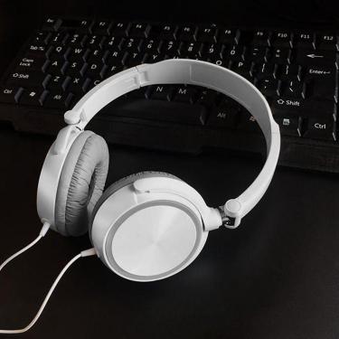 Imagem de Fones de ouvido com fio Fones de ouvido dobráveis sobre o ouvido Sports Headpho