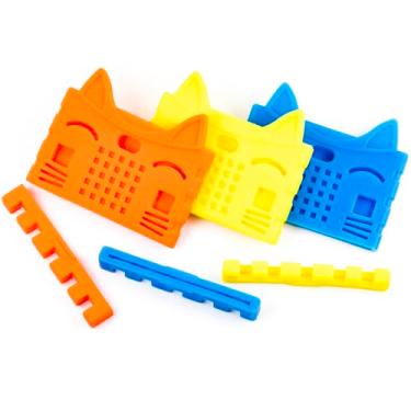 Imagem de risingsaplings 3 capas protetoras de silicone para BBC Micro:bit V2, fácil de instalar, desenvolvimento, amarelo, azul e laranja