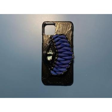 Imagem de Unitvbba Capa de telefone gótica 3D feita à mão com olho de monstro – Ajuste personalizado para todos os modelos de telefone – Exclusivo para fãs de terror, cosplay, amantes de estética escura (presas