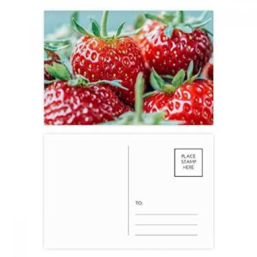 Imagem de Conjunto de cartão postal com foto de morango fresco e fotografia de natureza cartão de agradecimento de aniversário