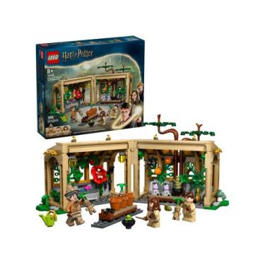 Imagem de LEGO O Castelo de Hogwarts: Aula de Herbologia - 76445 390 Peças