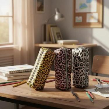 Imagem de Estojo Infantil Metalizado Holográfico Rainbow Escolar Volta as Aulas 