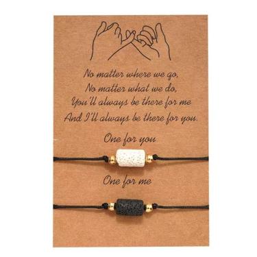 Imagem de Pulseira Casal Fecho Dourado Pedras Preta Branca Q7786