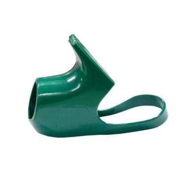 Imagem de Suporte Verde para Mangueira de Abastecimento Proposto