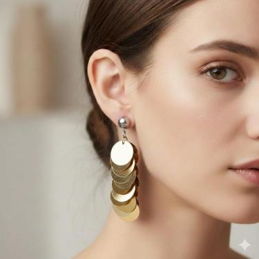 Imagem de Brinco Feminino Cascata De Paetês Coloridos Carnaval - Lika Bijuterias