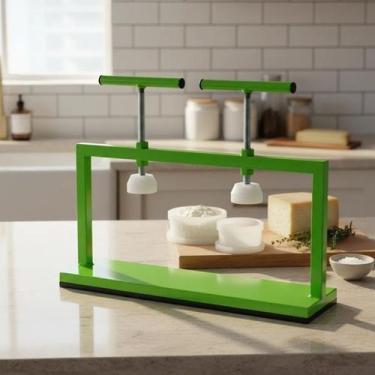 Imagem de Prensa de Queijo em Ferro Dupla para Produção de Dois Queijo Simultâne