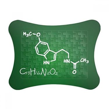 Imagem de Chemistry Kowledge – Moldura de quebra-cabeça com fórmula estrutural