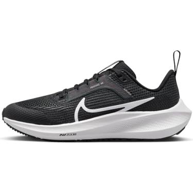 Imagem de NIKE Tênis de corrida unissex infantil Air Zoom Pegasus Cross Country, Preto, branco, cinza ferro, 5.5 UK Child