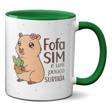 Imagem de Caneca Capivara Fofinha Com Flor Fofa Sim e um Pouco Surtada (Verde)
