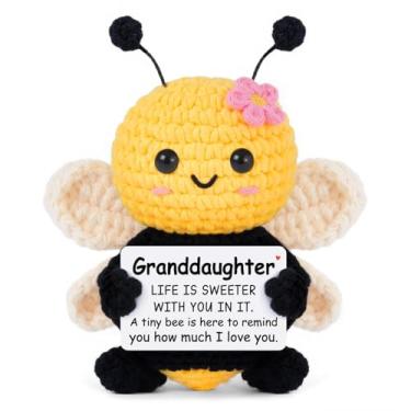 Imagem de Granddaughter Life is Sweeter with You in it. A Tiny bee is here to Remind You How Much I Love You - Positive Bee Crochet Animal Gifts