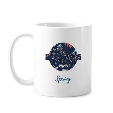 Imagem de Caneca de cerâmica com flores brancas e azuis para pintura em cerâmica para café e porcelana