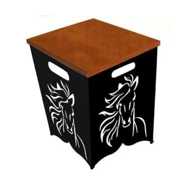 Imagem de Banco de Ferro com Tampo de Madeira e Cavalo em Corte a Laser