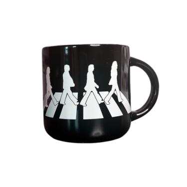 Imagem de Caneca Grande The Beatles Abbey Road 410ML –Mino em Cerâmica