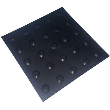 Imagem de Piso tátil Alerta PVC Preto 25x25cm conforme Nbr9050