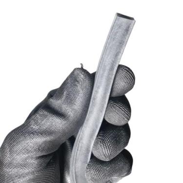 Imagem de Rolo de 50 Metros de Borracha Perfil Esponjoso Vedação 10x10mm Macio L