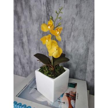 Imagem de Arranjo De Mini Orquídea Amarela Vaso Branco Quadrado - FLORESCER DECO