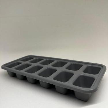 Imagem de Forma de Gelo Cubos Individuais Com Tampa Flexível Plástico - ARIPLAS,
