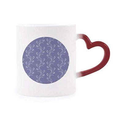 Imagem de Caneca de grés vermelha com tulipa pintada à mão com flor branca sensível ao calor