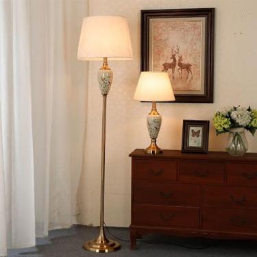 Imagem de Luminária de chão contemporânea de luxo em cerâmica, estilo retrô americano, para sala de estar, quarto, escritório, casa de campo ou hotel. Luminária de chão decorativa criativa em LED, com