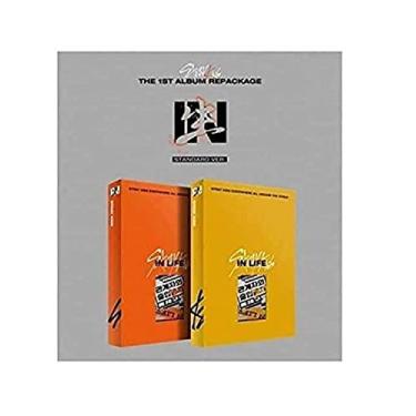 Imagem de Stray Kids Inarmin /in Life 1st Album Repackage Normal Random Version CD + 72p Photobook + 2p PhotoCard+1p Cartão postal + Conjunto de cartões fotográficos + Rastreamento Kpop selado