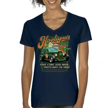 Imagem de Camiseta feminina Hooligan's Irish Speed Shop Dia de São Patrício gola V Vintage Hot Rod Shamrock St Patty's Beer Festival, Azul marinho, GG