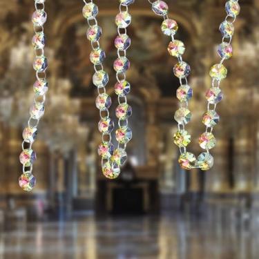 Imagem de Cortina com contas de cristal, apanhadores de sol, contas em formato de octógono, decorativas, janela, porta, contas, divisória, divisória de quarto, pendurada, suspensa