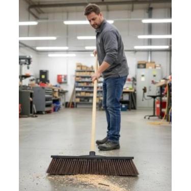 Imagem de Vassourada Cimento Concreto vassoura 60 cm Profissional Gari Cabo Gros