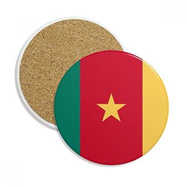 Imagem de Caneca de porta-copos com bandeira nacional da África dos Camarões com proteção de mesa, pedra absorvente