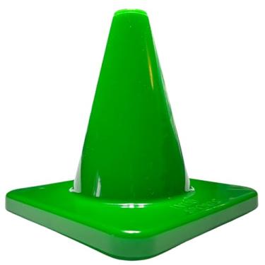 Imagem de LVL10 Pro Cones de treinamento - Cones de futebol pequenos de 15 cm para treinamento esportivo, cones de futebol para exercícios e mais - marcadores de campo de futebol que não racham, deslizam ou