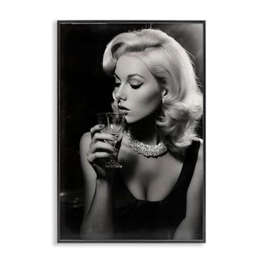 Imagem de Stupell Industries Classic Woman & Martini White Framed Giclee Art, design by Decent Exposures, 24 x 16