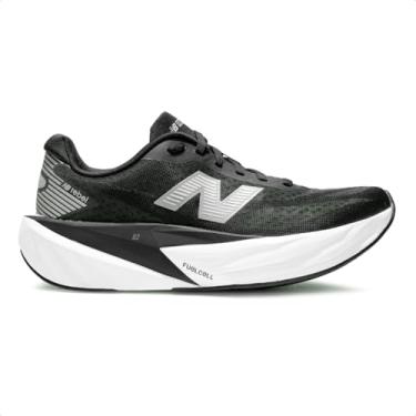 Imagem de New Balance Fuelcell Rebel V5 Tênis de corrida masculino, Preto/prata metálico/branco, 44